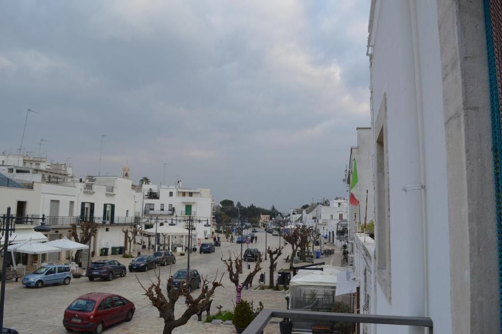 La vista dal balcone di Casa Vacanze La Foggia sul centro di Alberobello