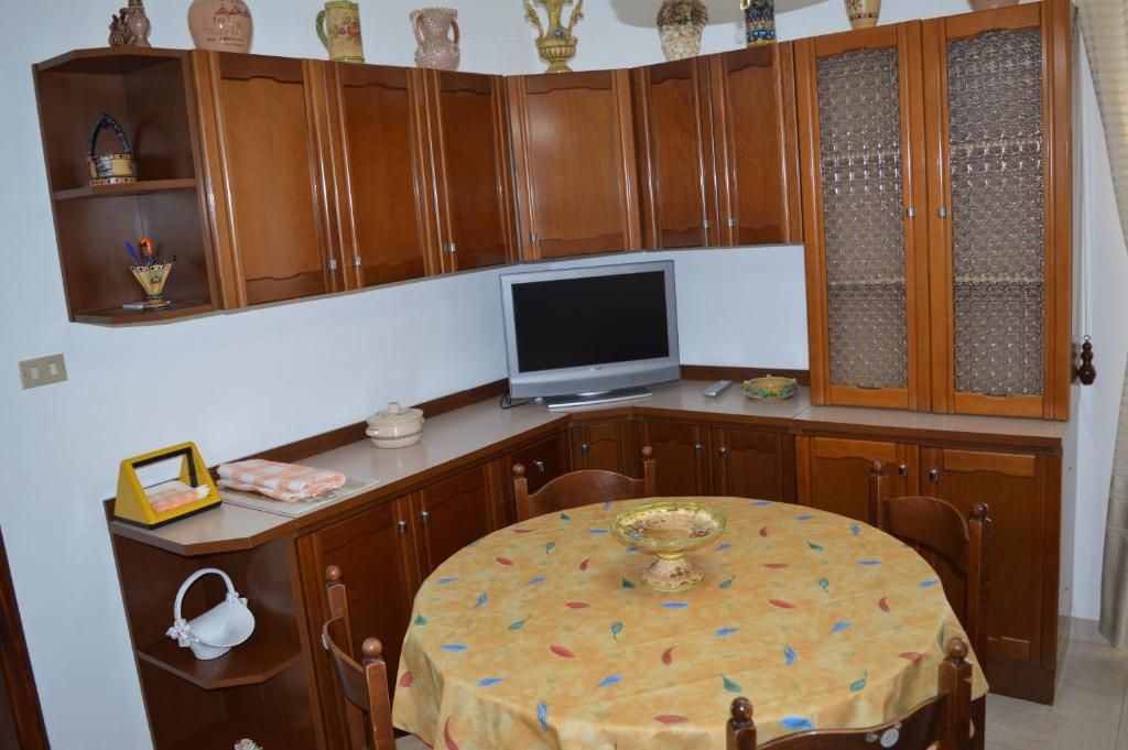 Sala da pranzo 2 di Casa Vacanze La Foggia